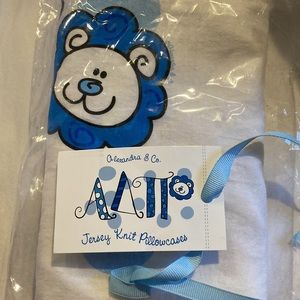 Adpi Pillowcase